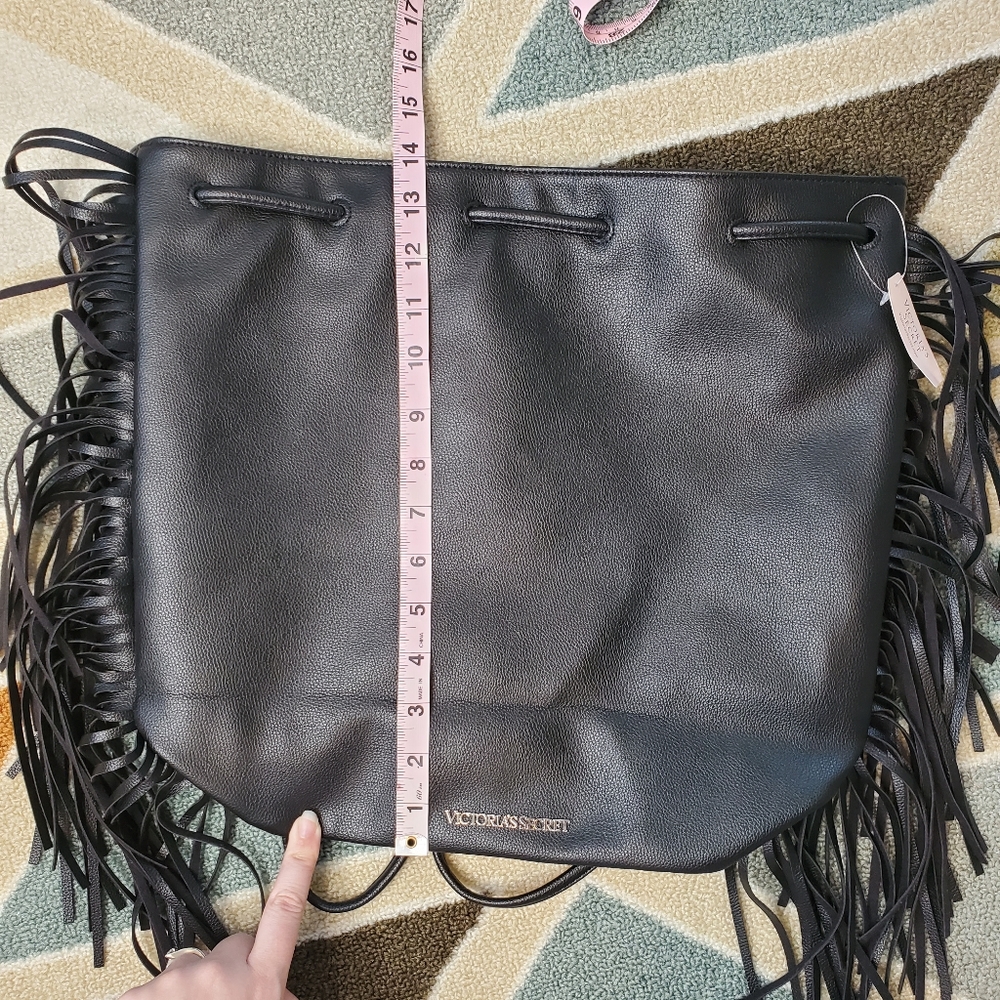 34) VICTORIA SECERT Drawstring Sack - Picture 8 of 9